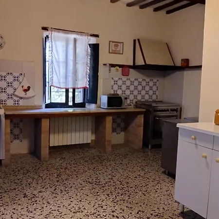 בית נופש Rosmarino Casale *